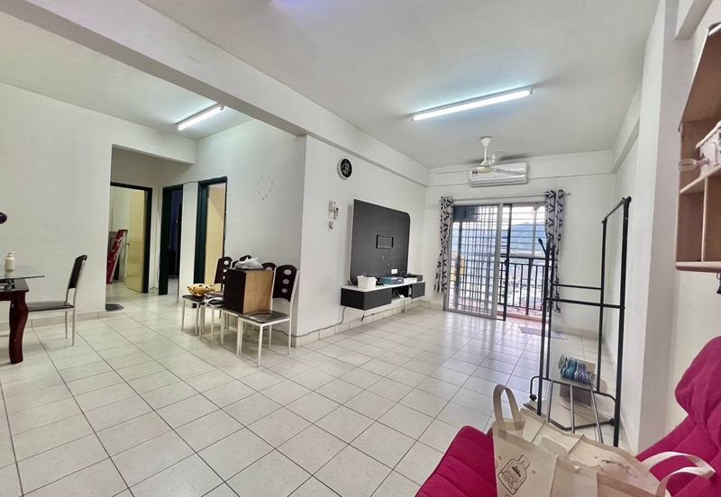 Pangsapuri Saujana Gombak