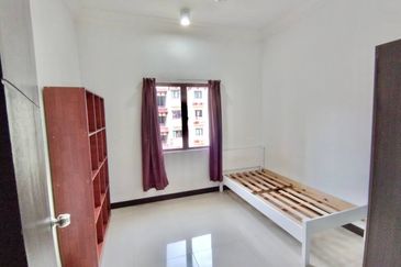 Desa Idaman Residences