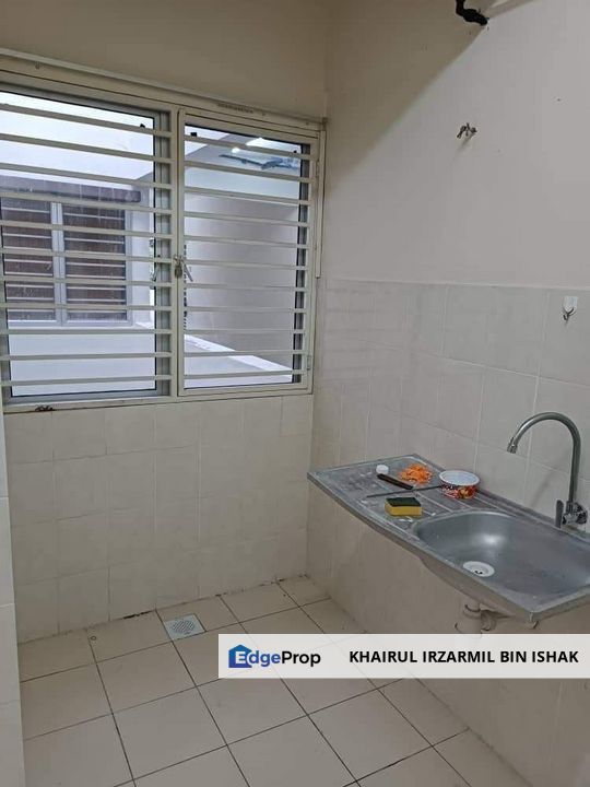 NEAR UPM, MARDI, MAEPS, Suria Tropika Apartment Seri Kembangan, FOR SALE, Selangor, Serdang