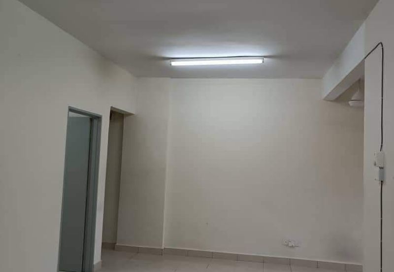 Suria Tropika Apartment