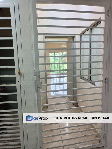 NEAR UPM, MARDI, MAEPS, Suria Tropika Apartment Seri Kembangan, FOR SALE, Selangor, Serdang