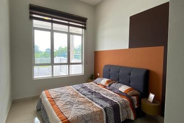 TAMAN KAMUNTING AMAN