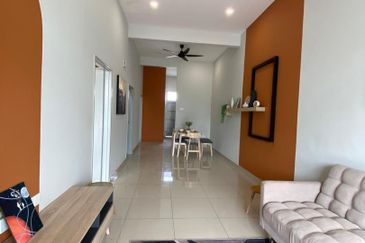 TAMAN KAMUNTING AMAN