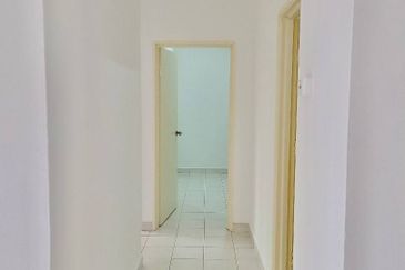 D Cahaya Apartment, Bandar Puchong Jaya