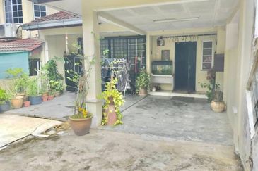 Taman Saujana Puchong