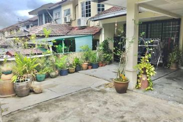 Taman Saujana Puchong