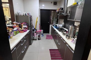 Desa Idaman Residences