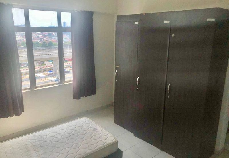 The Academia @ South City Plaza Apartment