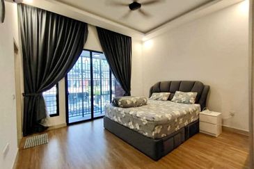 Elmina Green Three @ City of Elmina