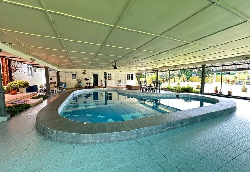 Bungalow Bamboo River Villa, Sungai Buloh, Selangor