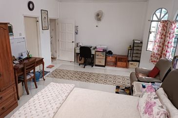 Bungalow Bamboo River Villa, Sungai Buloh, Selangor