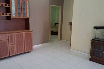 Taman Klebang Damai, Chemor, Perak, Semi-Detached, Renovated