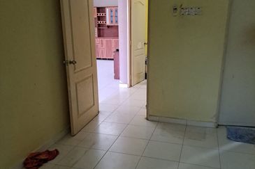 Taman Klebang Damai, Chemor, Perak, Semi-Detached, Renovated