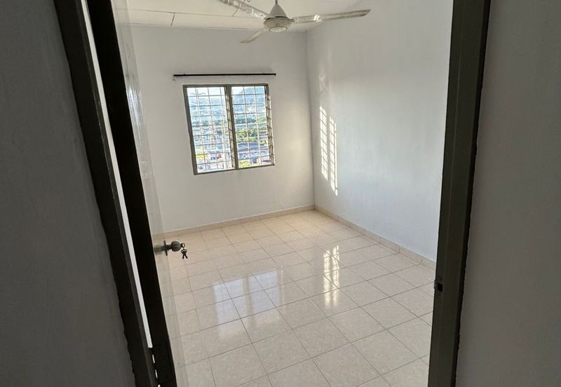 Pangsapuri Sri Meranti