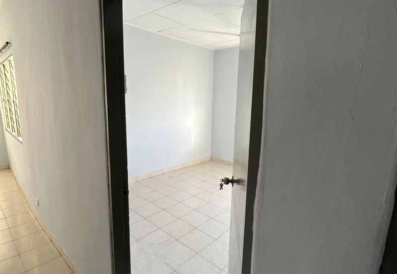 Pangsapuri Sri Meranti