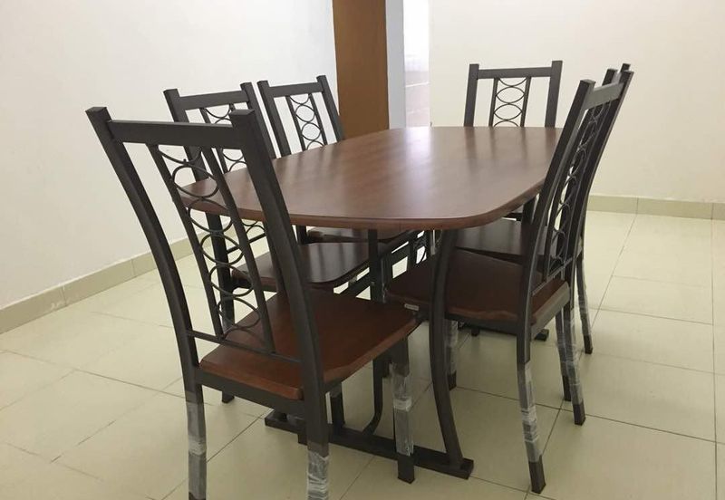 Taman Desa Saujana *