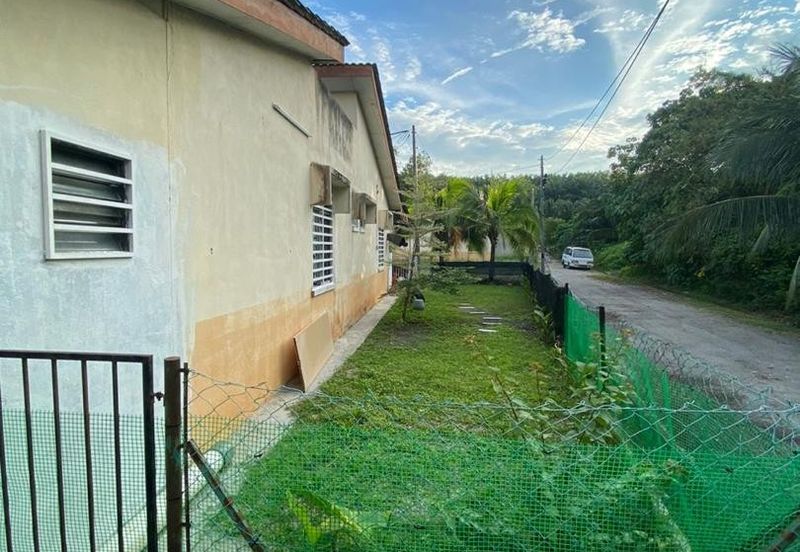 Corner Lot, Taman Chenderong Jaya, Batu Gajah, Perak