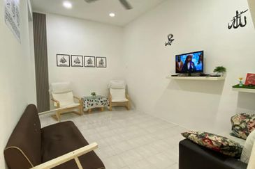 Corner Lot, Taman Chenderong Jaya, Batu Gajah, Perak