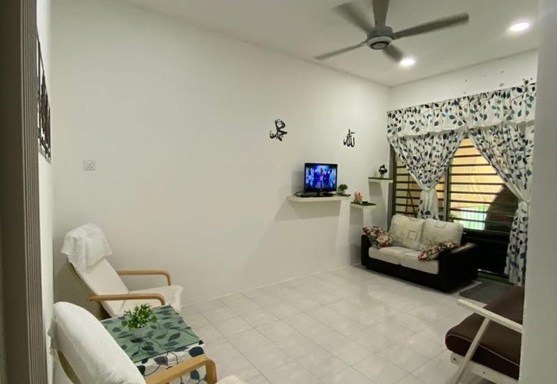 Corner Lot, Taman Chenderong Jaya, Batu Gajah, Perak