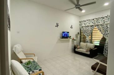 Corner Lot, Taman Chenderong Jaya, Batu Gajah, Perak