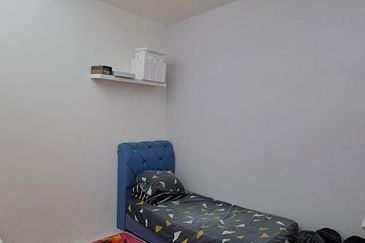 Taman Lekir Jaya, Batu 10, Lekir, Perak, Freehold