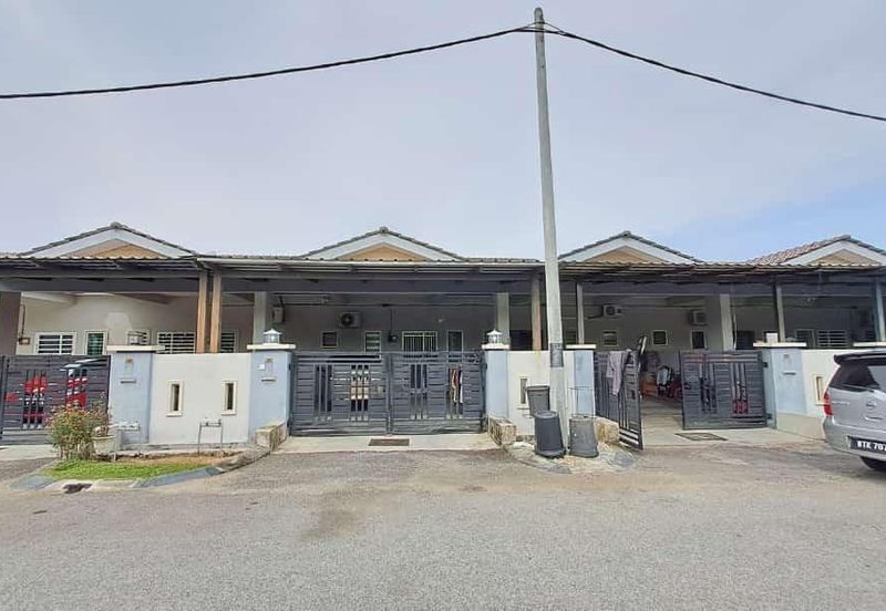 Taman Lekir Jaya, Batu 10, Lekir, Perak, Freehold