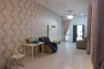 Taman Lekir Jaya, Batu 10, Lekir, Perak, Freehold