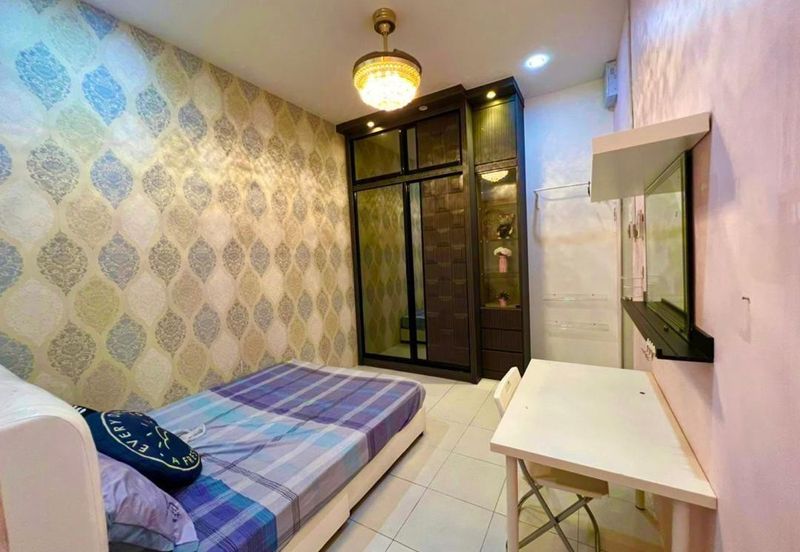 Taman Lekir Jaya, Batu 10, Lekir, Perak, Freehold