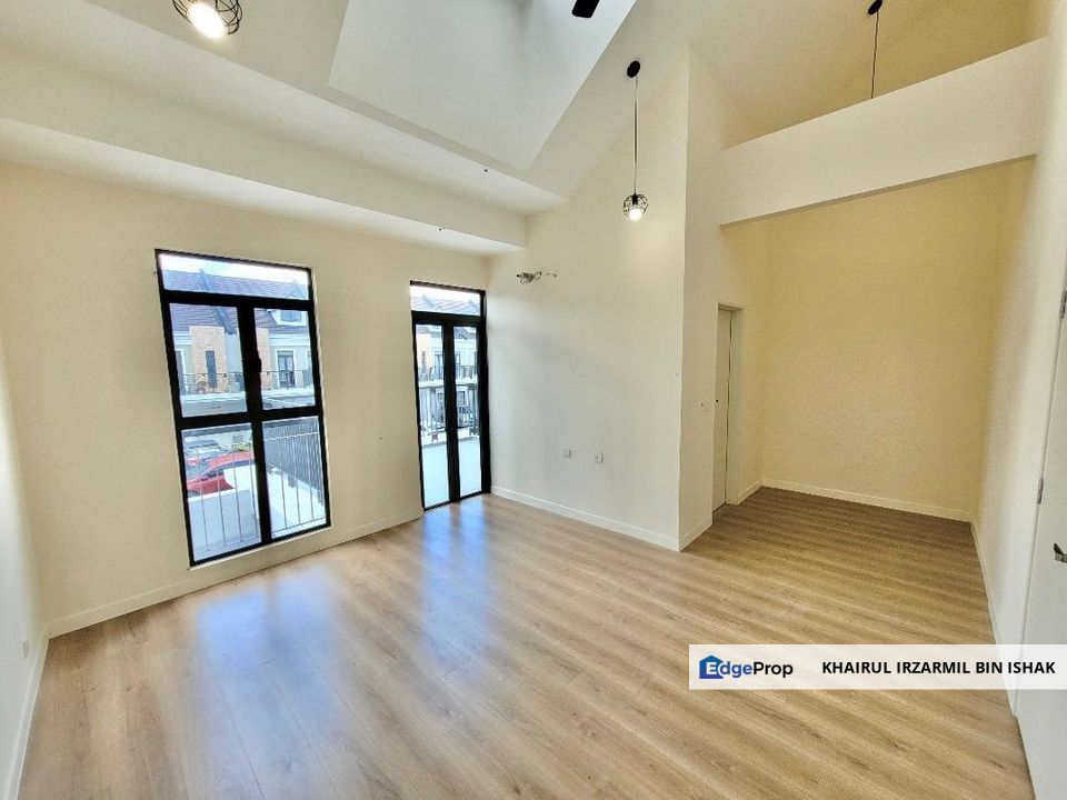 Monet Springtime, Kota Warisan, Sepang, Selangor, Selangor, Sepang