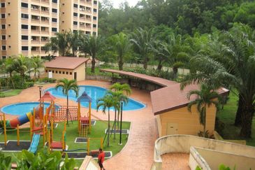 Putra Villa Kondominium