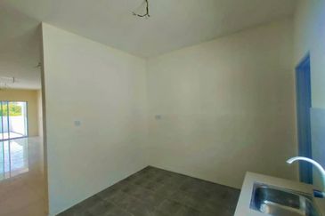 Taman Mulia Fasa 3, Sitiawan, Perak, Freehold, Open Title