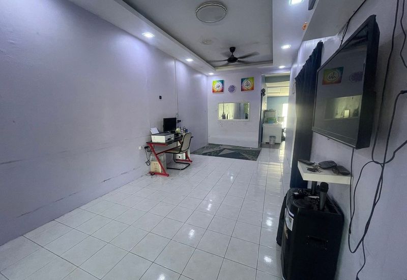 Desa Pengkalan Timah, Lahat, Perak, Single Storey Terrace House, Fully Renovated