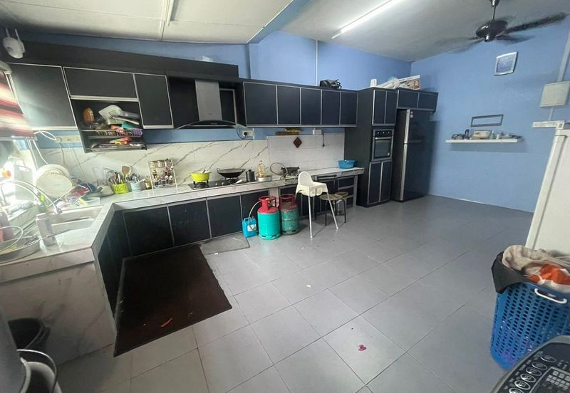 Desa Pengkalan Timah, Lahat, Perak, Single Storey Terrace House, Fully Renovated