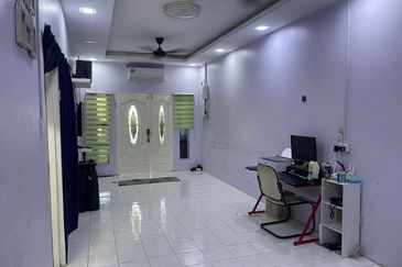 Desa Pengkalan Timah, Lahat, Perak, Single Storey Terrace House, Fully Renovated