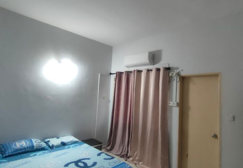 Alpine Village Apartment