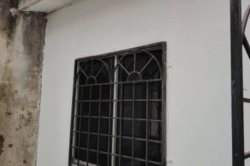 Taman Telipot, Bukit Sentosa, Rawang, Selangor, Single Storey Terrace, Full Loan