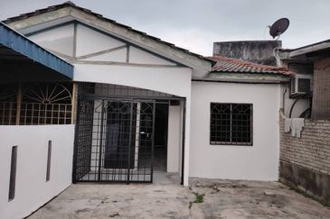 Taman Telipot, Bukit Sentosa, Rawang, Selangor, Single Storey Terrace, Full Loan