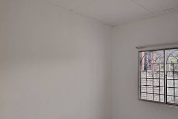 Taman Telipot, Bukit Sentosa, Rawang, Selangor, Single Storey Terrace, Full Loan