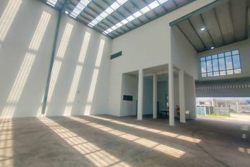 Kawasan Perindustrian Kg. Acheh, Sitiawan, Perak, Semi-Detached Factory, For Sale