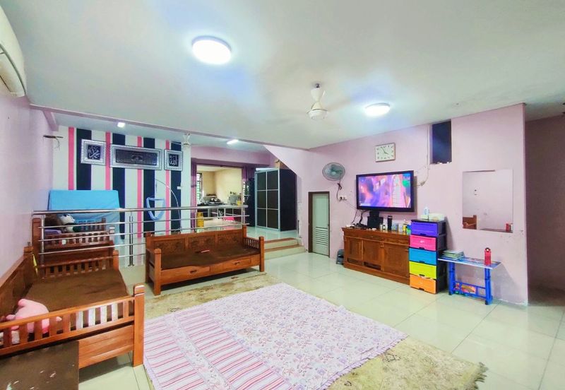 Perdana College Heights