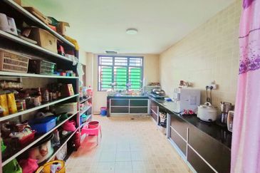 Perdana College Heights