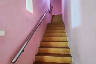 Perdana College Heights