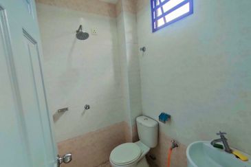 Perdana College Heights