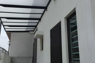 Laman Delfina @ Nilai Impian