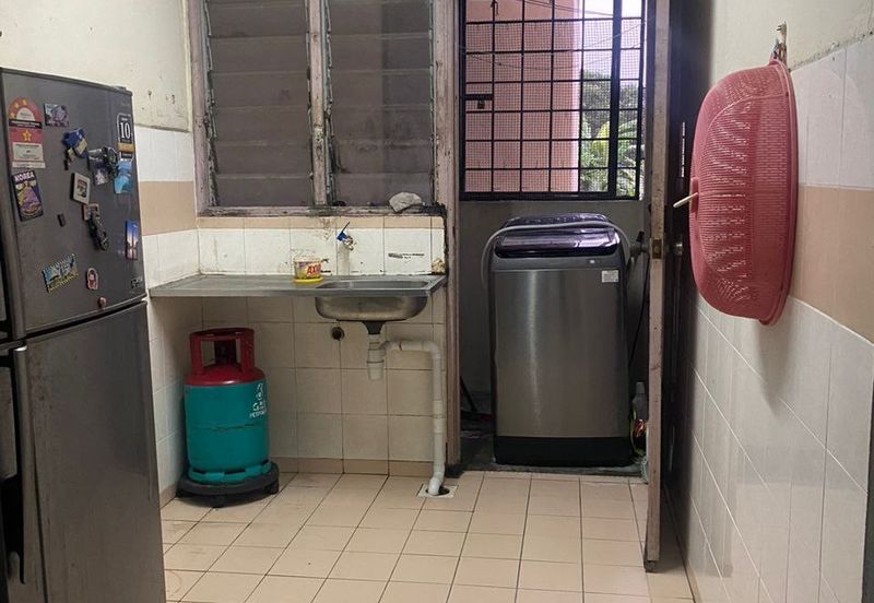 Apartment Cempakapuri