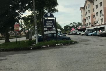 Apartment Cempakapuri