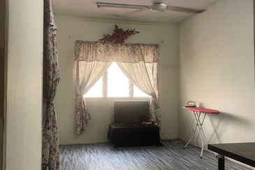 Apartment Cempakapuri