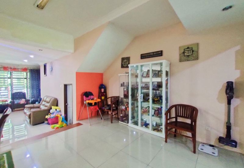 Perdana College Heights