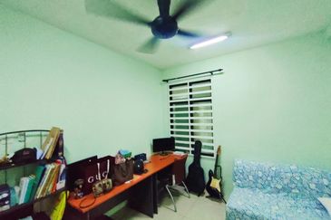 Perdana College Heights