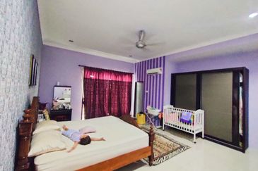 Perdana College Heights